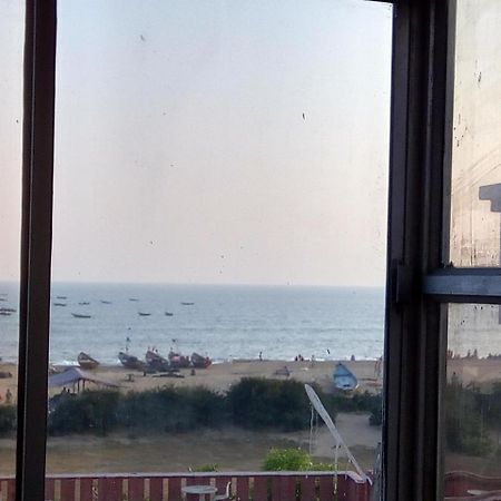Nirman Beach Homestay ปูรี ภายนอก รูปภาพ