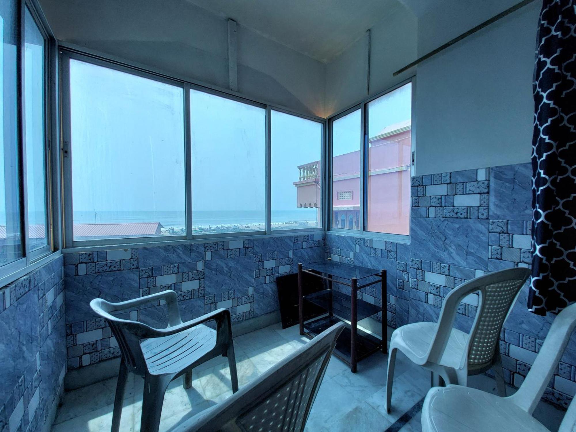 Nirman Beach Homestay ปูรี ภายนอก รูปภาพ