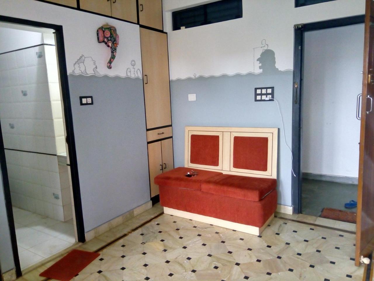 Nirman Beach Homestay ปูรี ภายนอก รูปภาพ