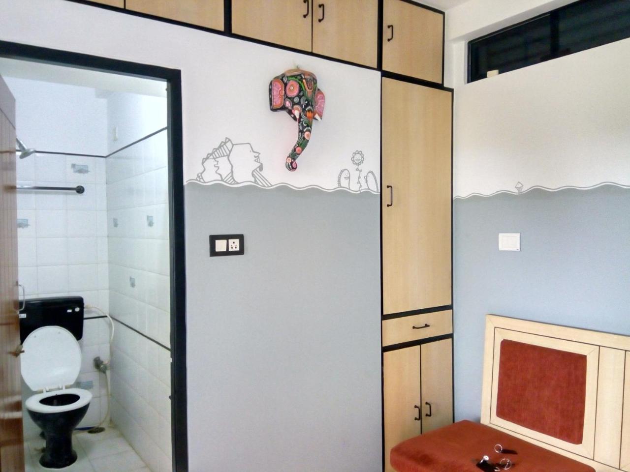 Nirman Beach Homestay ปูรี ภายนอก รูปภาพ
